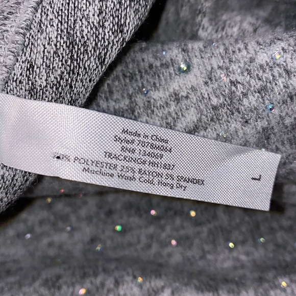 LC Couture womens large cold shoulder cut out top - Picture 8 of 9